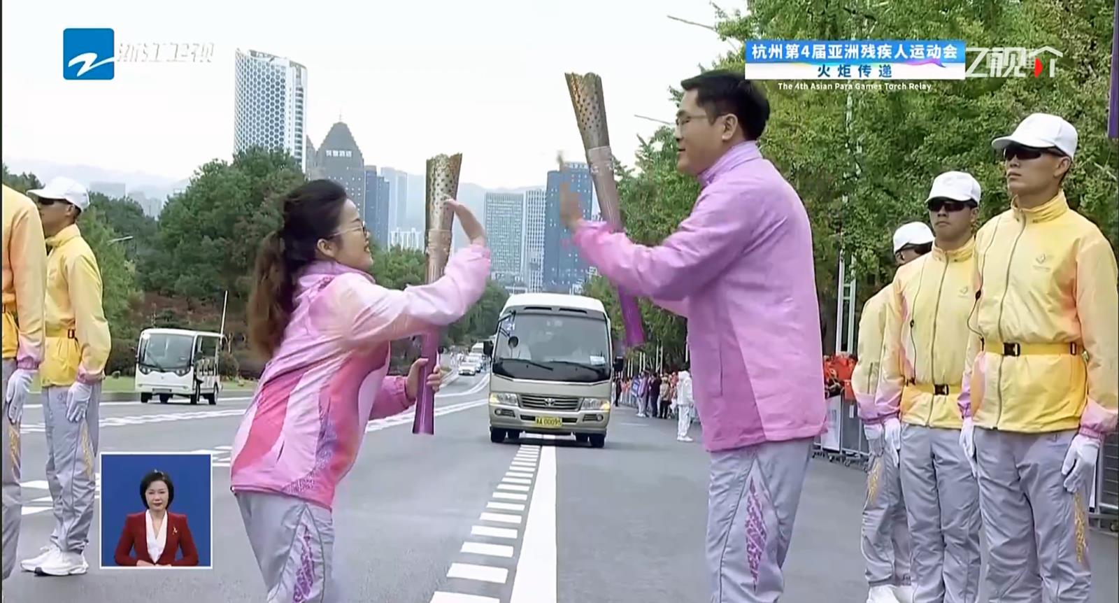 火炬?zhèn)鬟f (9).jpg 火炬?zhèn)鬟f (9).jpg